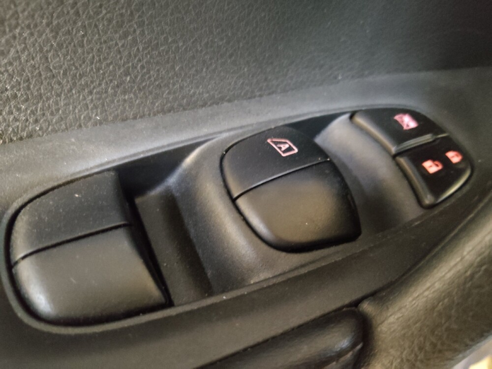 2019 Nissan Rogue in Greenville, NC 27834 - 18125789 27