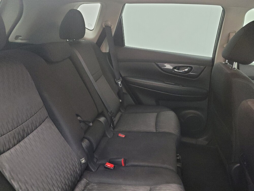 2019 Nissan Rogue in Greenville, NC 27834 - 18125789 19