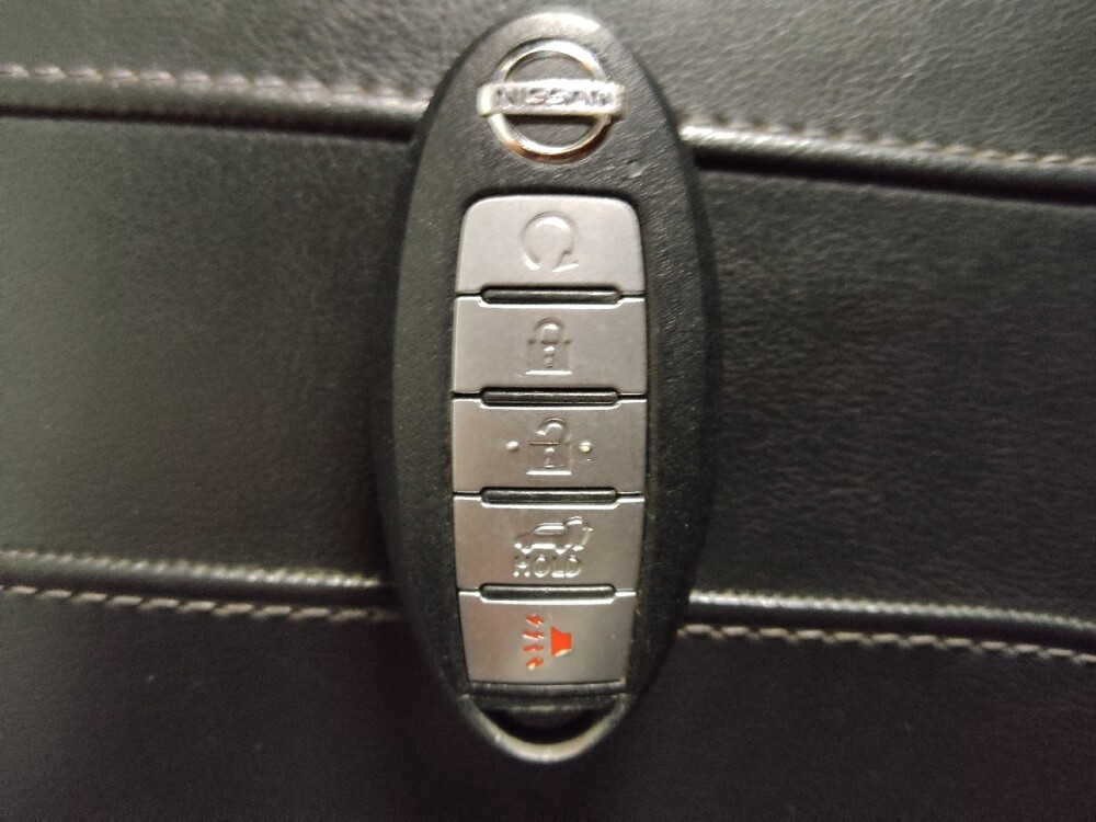 2019 Nissan Rogue in Greenville, NC 27834 - 18125789 32