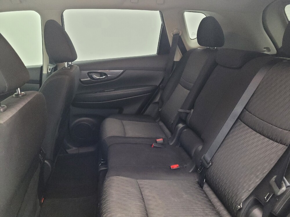 2019 Nissan Rogue in Greenville, NC 27834 - 18125789 18