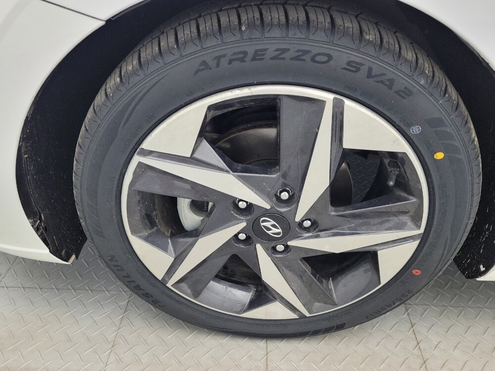 2023 Hyundai Elantra in Charlotte, NC 28213 - 18125791 31