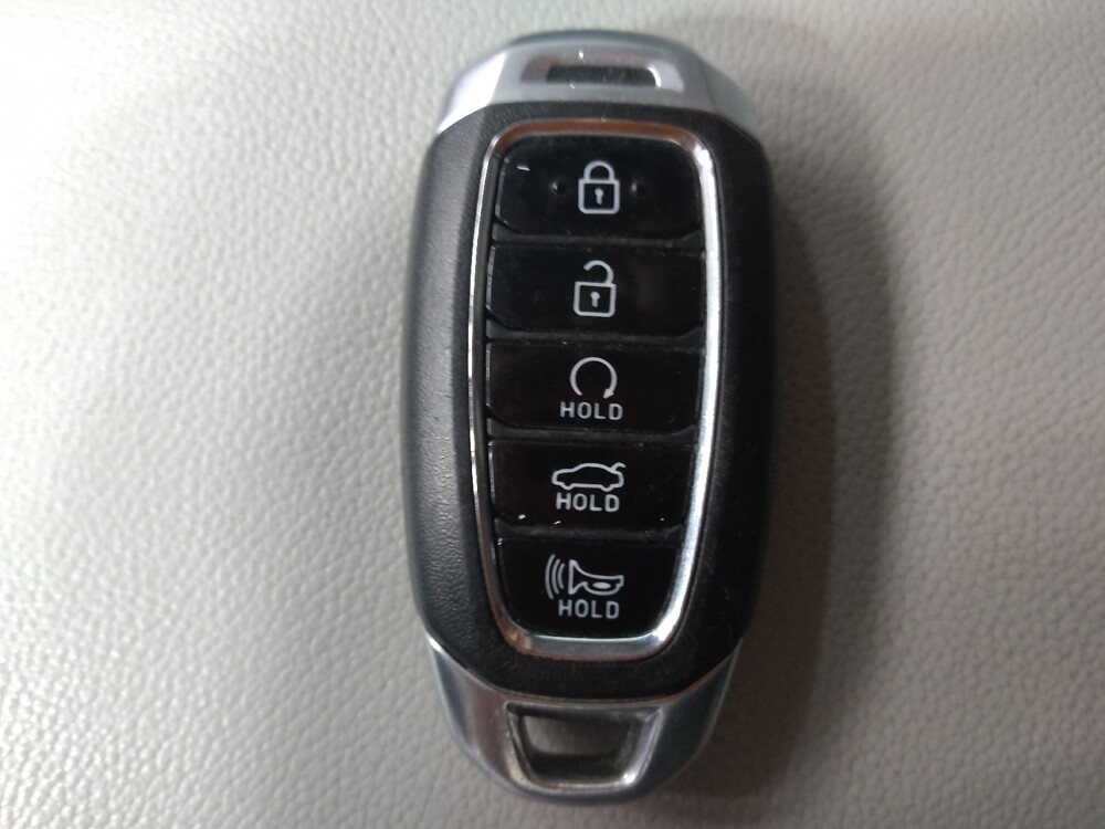 2023 Hyundai Elantra in Charlotte, NC 28213 - 18125791 32