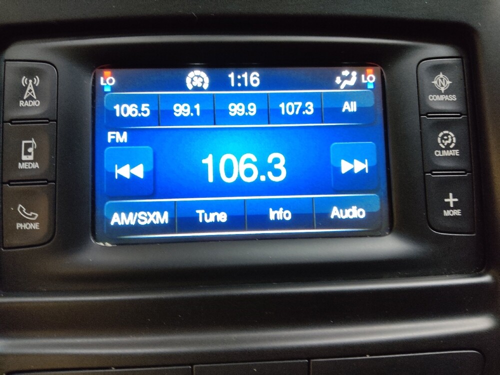 2015 Chrysler 200 in Columbia, SC 29210 - 18125793 25