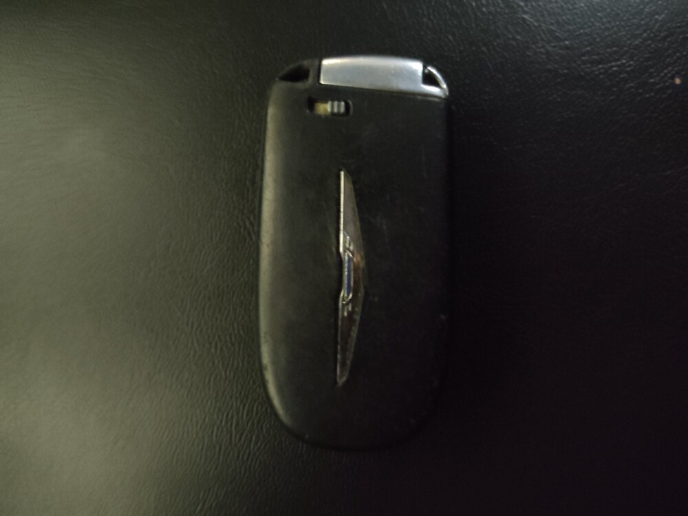 2015 Chrysler 200 in Columbia, SC 29210 - 18125793 32