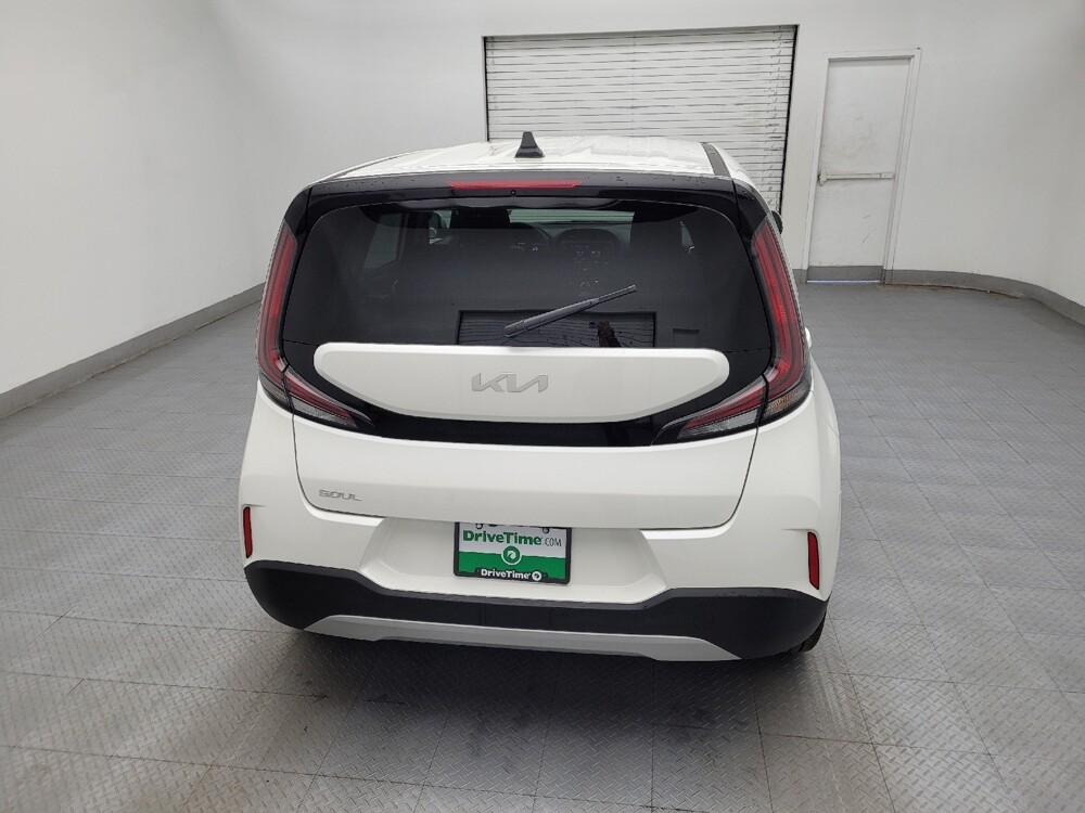 2025 Kia Soul in Charlotte, NC 28213 - 18125796 7