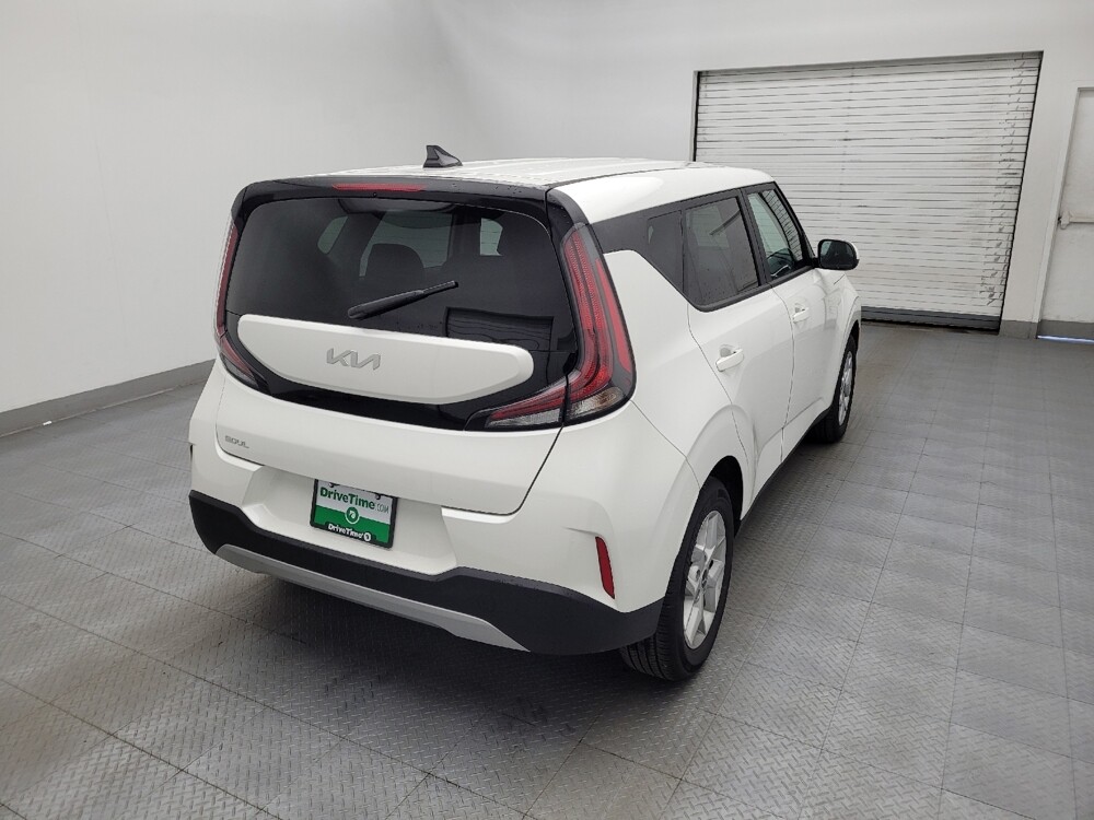 2025 Kia Soul in Charlotte, NC 28213 - 18125796 9