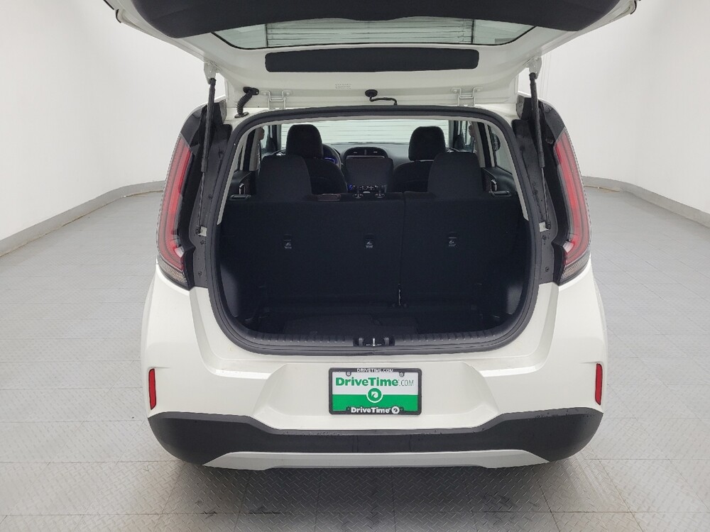 2025 Kia Soul in Charlotte, NC 28213 - 18125796 29