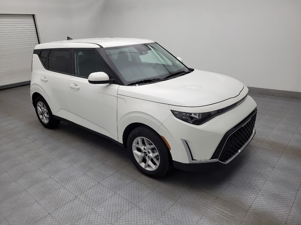 2025 Kia Soul in Charlotte, NC 28213 - 18125796 11