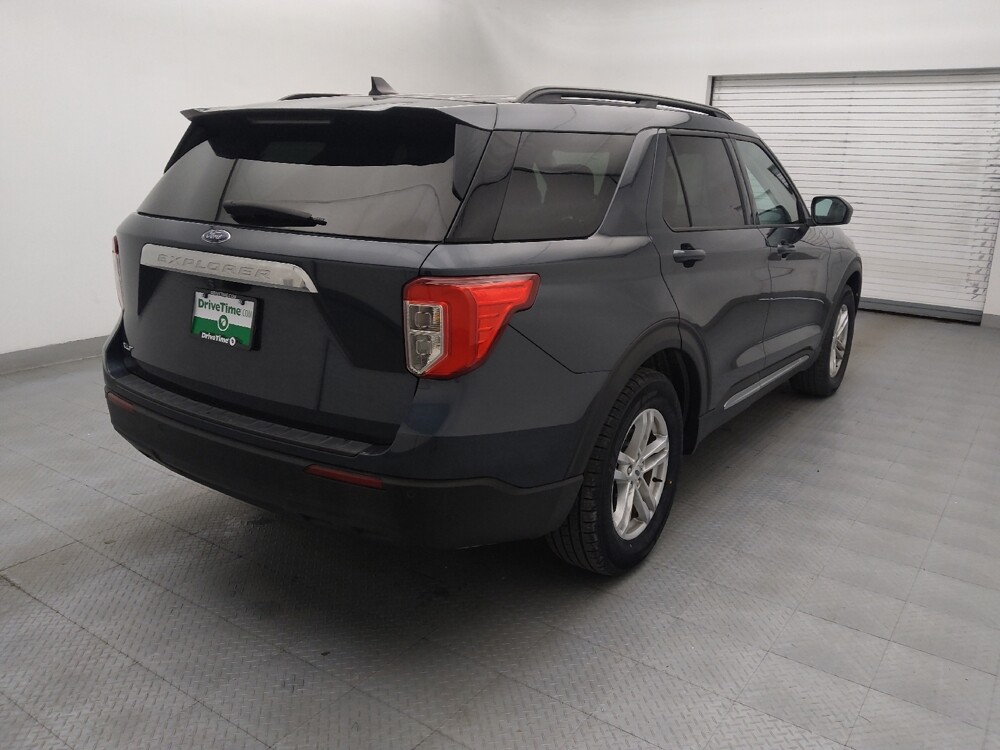 2022 Ford Explorer in Charlotte, NC 28213 - 18125799 9