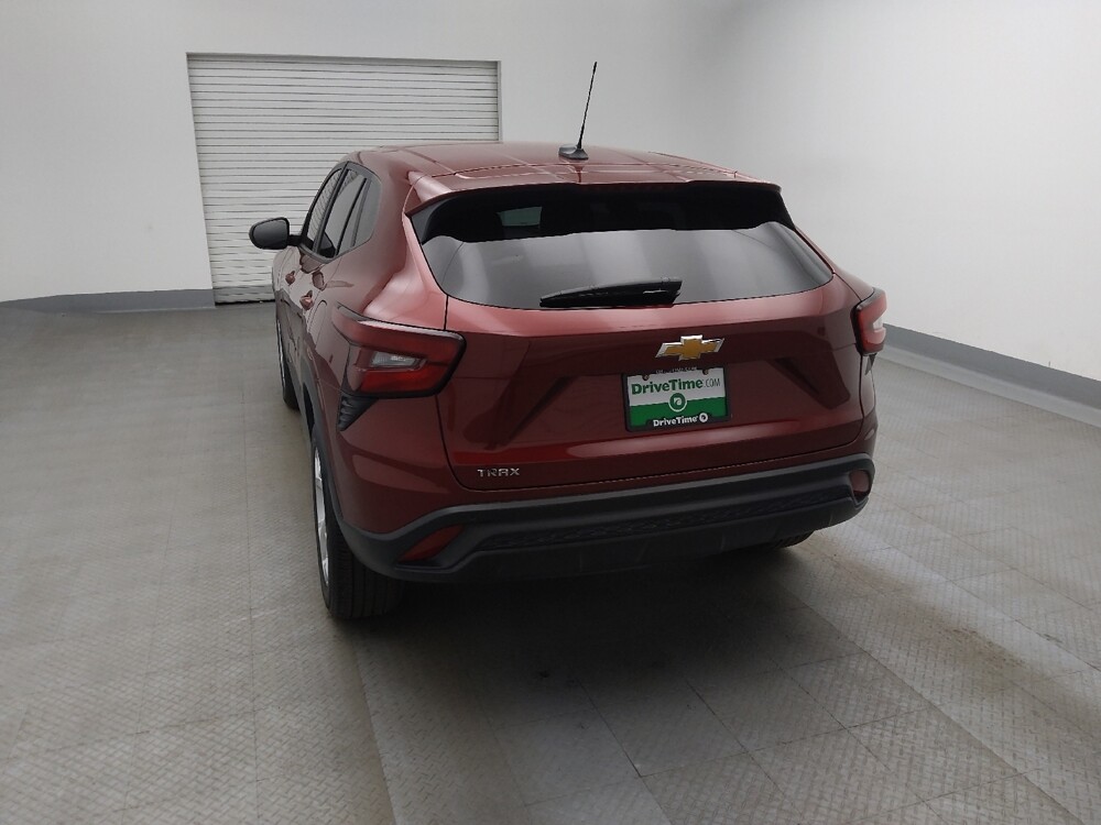 2024 Chevrolet Trax in Albuquerque, NM 87113 - 18125813 6