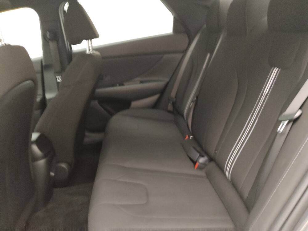 2025 Hyundai Elantra in Albuquerque, NM 87113 - 18125814 18