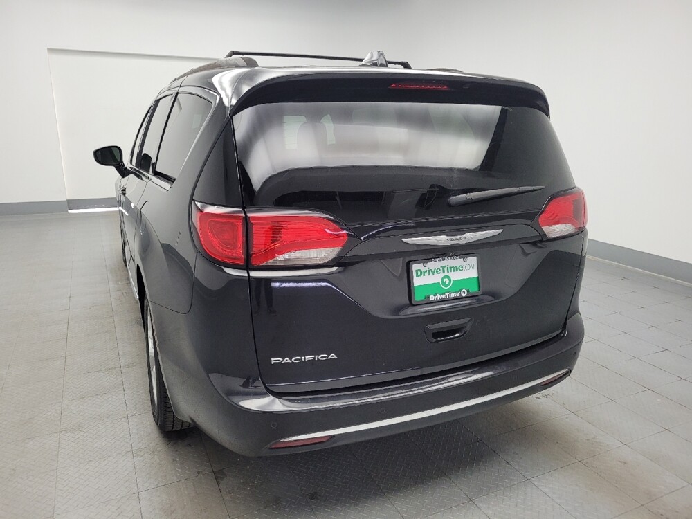 2017 Chrysler Pacifica in Memphis, TN 38115 - 18125821 6