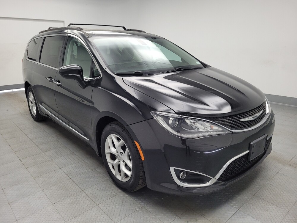 2017 Chrysler Pacifica in Memphis, TN 38115 - 18125821 13