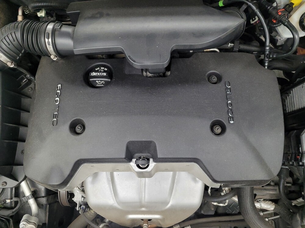 2015 Chevrolet Malibu in Memphis, TN 38115 - 18125822 30