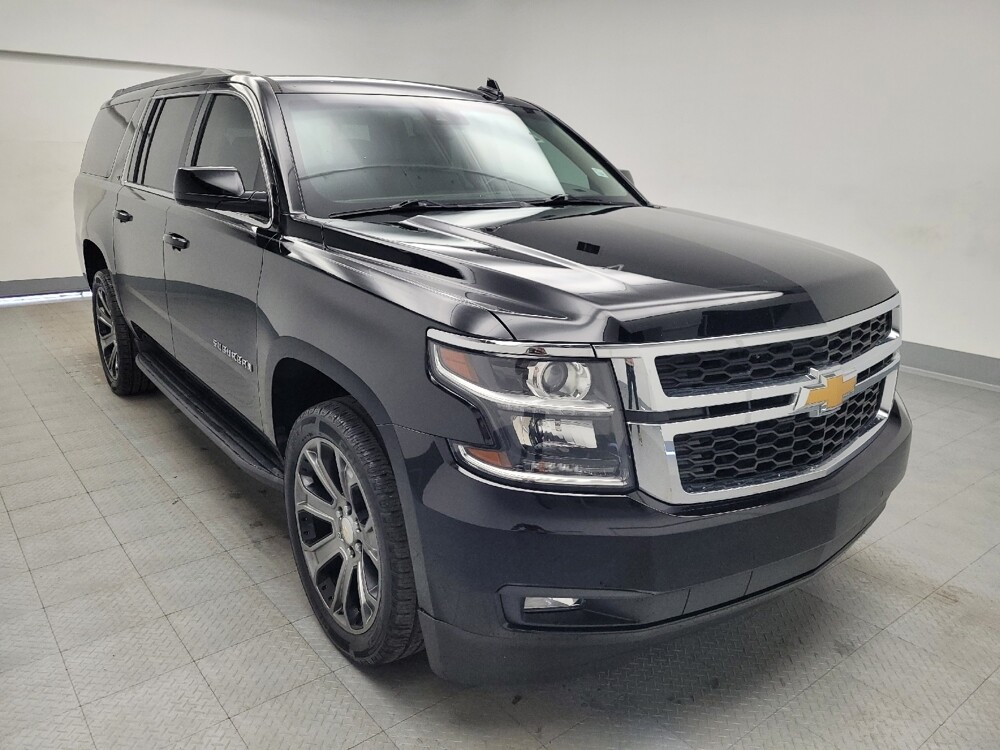 2018 Chevrolet Suburban in Huntsville, AL 35816 - 18125824 13