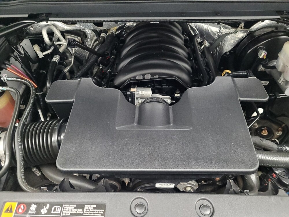 2018 Chevrolet Suburban in Huntsville, AL 35816 - 18125824 30