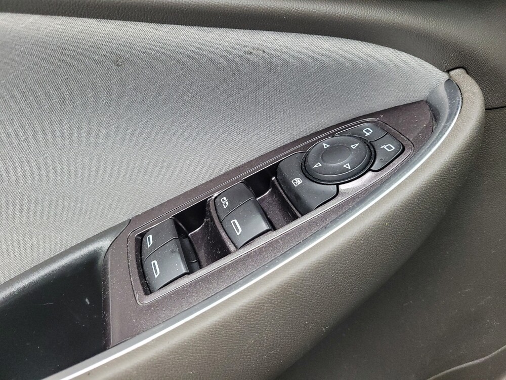 2020 Chevrolet Malibu in Huntsville, AL 35816 - 18125825 27