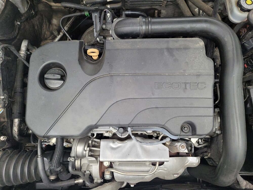 2020 Chevrolet Malibu in Huntsville, AL 35816 - 18125825 30