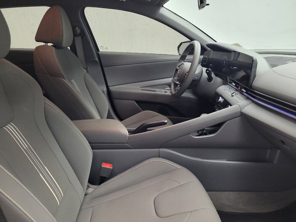 2024 Hyundai Elantra in Memphis, TN 38128 - 18125828 21