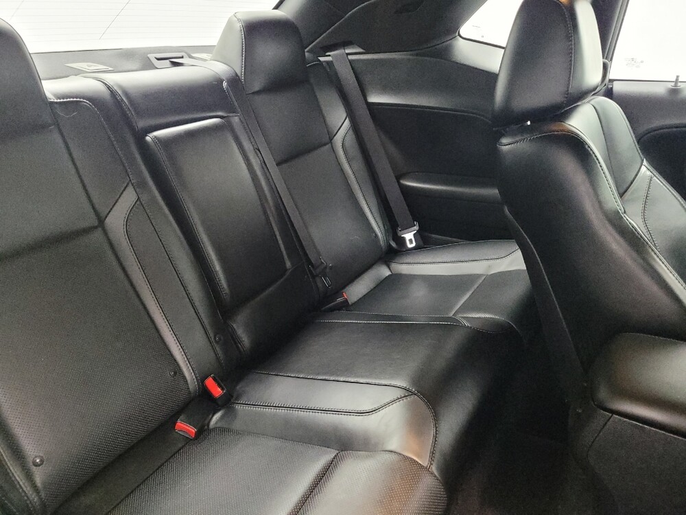 2016 Dodge Challenger in Memphis, TN 38115 - 18125833 19