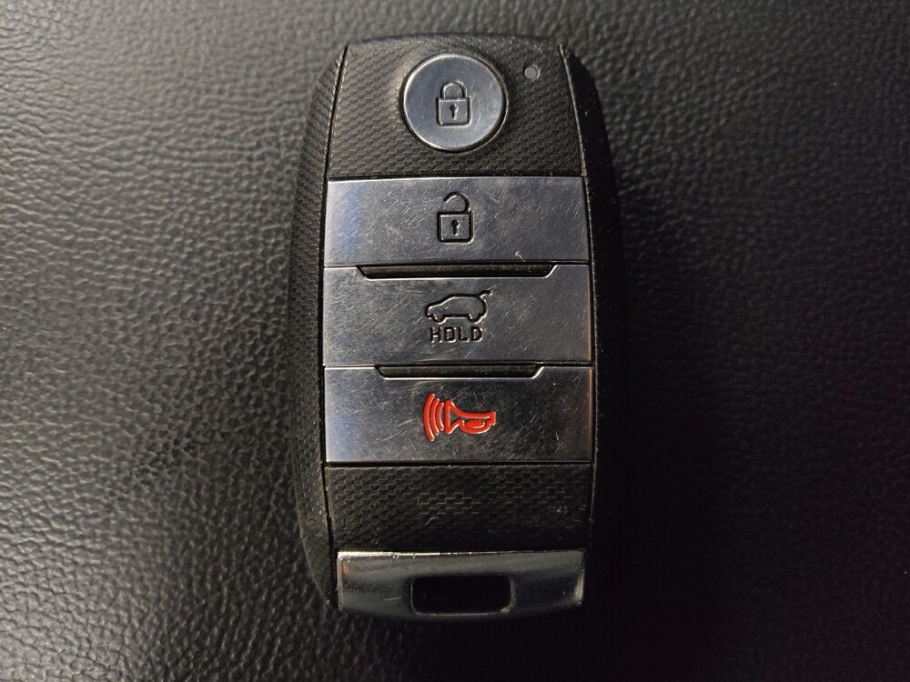 2019 Kia Sorento in San Antonio, TX 78238 - 18125836 32