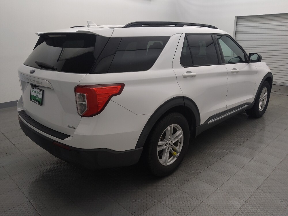 2020 Ford Explorer in Houston, TX 77074 - 18125838 9