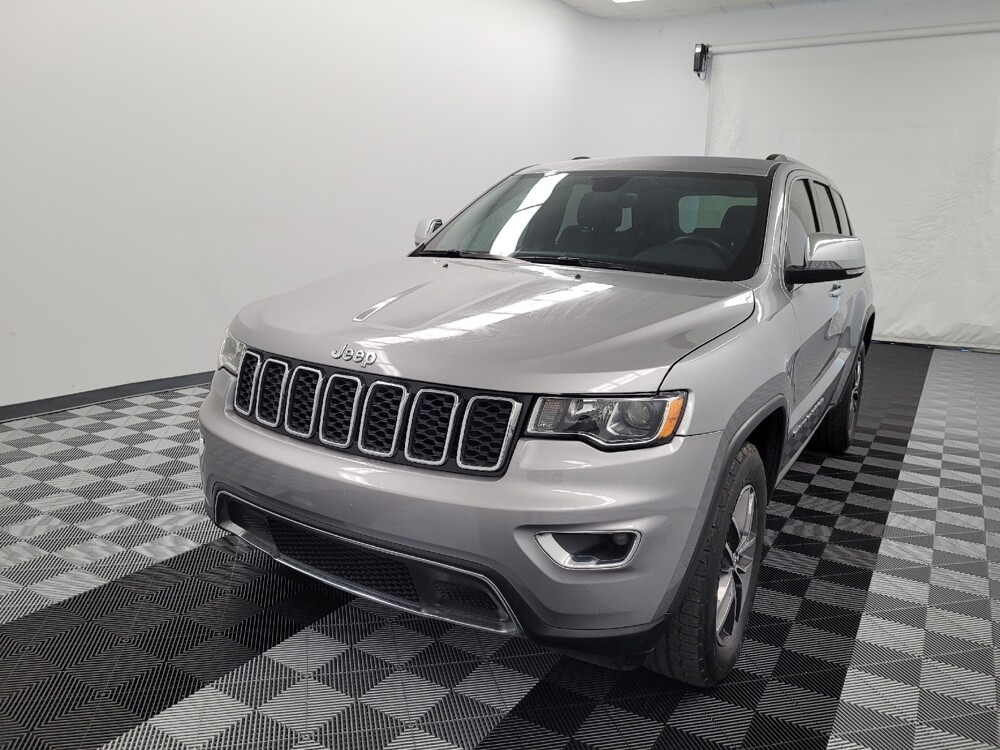 2018 Jeep Grand Cherokee in Houston, TX 77060 - 18125840 15