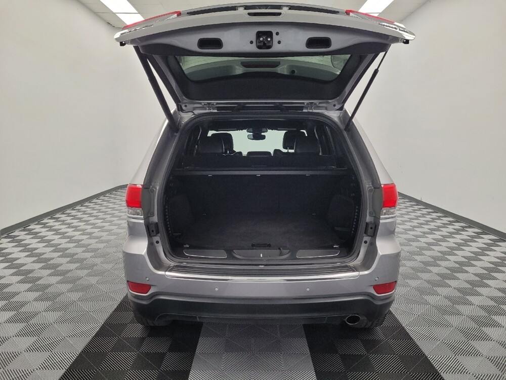 2018 Jeep Grand Cherokee in Houston, TX 77060 - 18125840 29