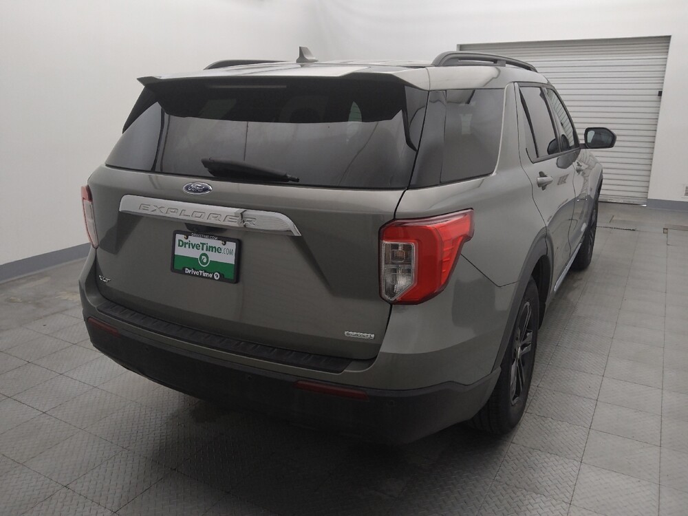 2020 Ford Explorer in Live Oak, TX 78233 - 18125842 7