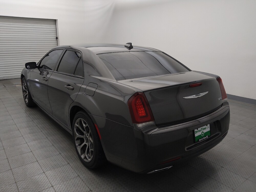 2018 Chrysler 300 in San Antonio, TX 78238 - 18125847 5