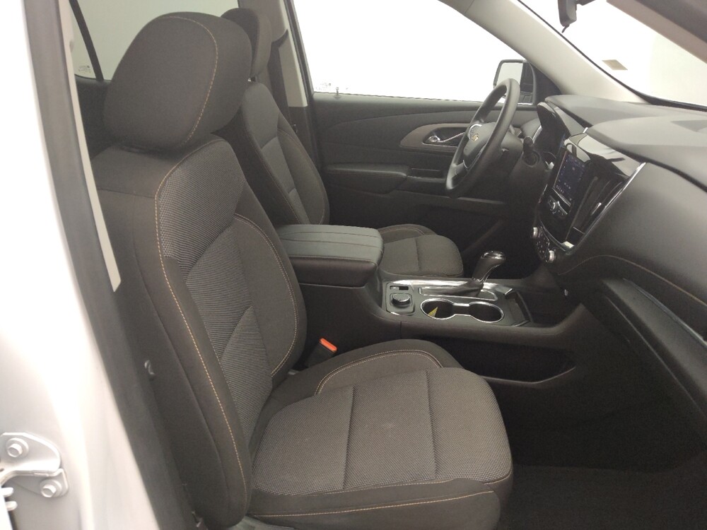 2020 Chevrolet Traverse in Houston, TX 77060 - 18125848 21