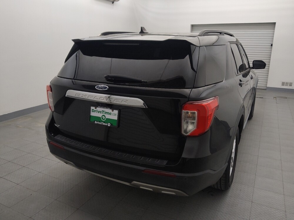 2021 Ford Explorer in Live Oak, TX 78233 - 18125849 7