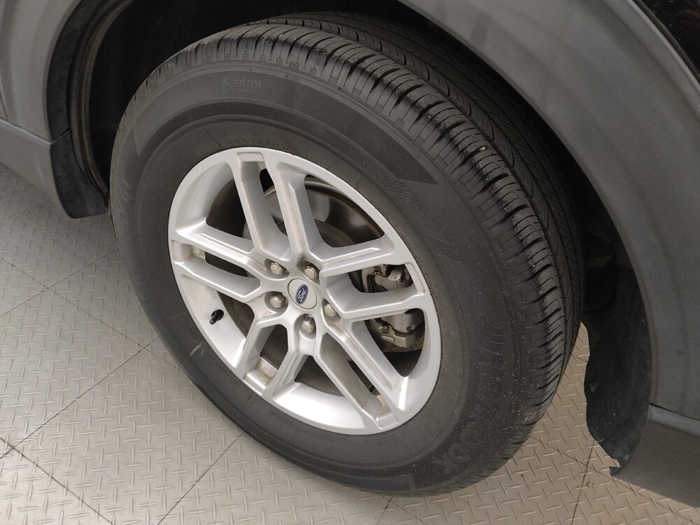 2021 Ford Explorer in Live Oak, TX 78233 - 18125849 31