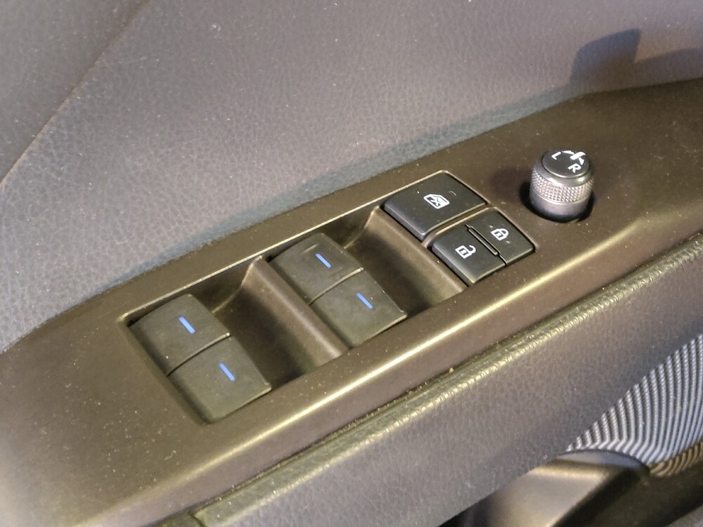 2021 Toyota Camry in Baton Rouge, LA 70816 - 18125850 27