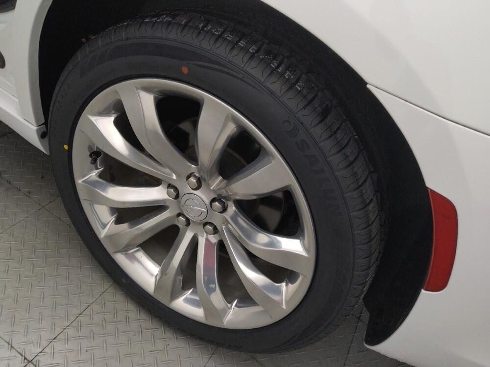 2019 Chrysler 300 in Houston, TX 77074 - 18125853 31