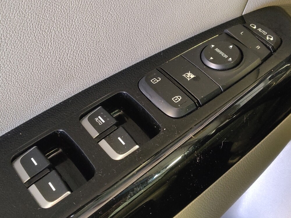 2020 Kia Sportage in Houston, TX 77060 - 18125862 27