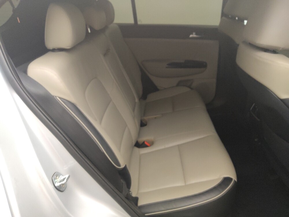 2020 Kia Sportage in Houston, TX 77060 - 18125862 19