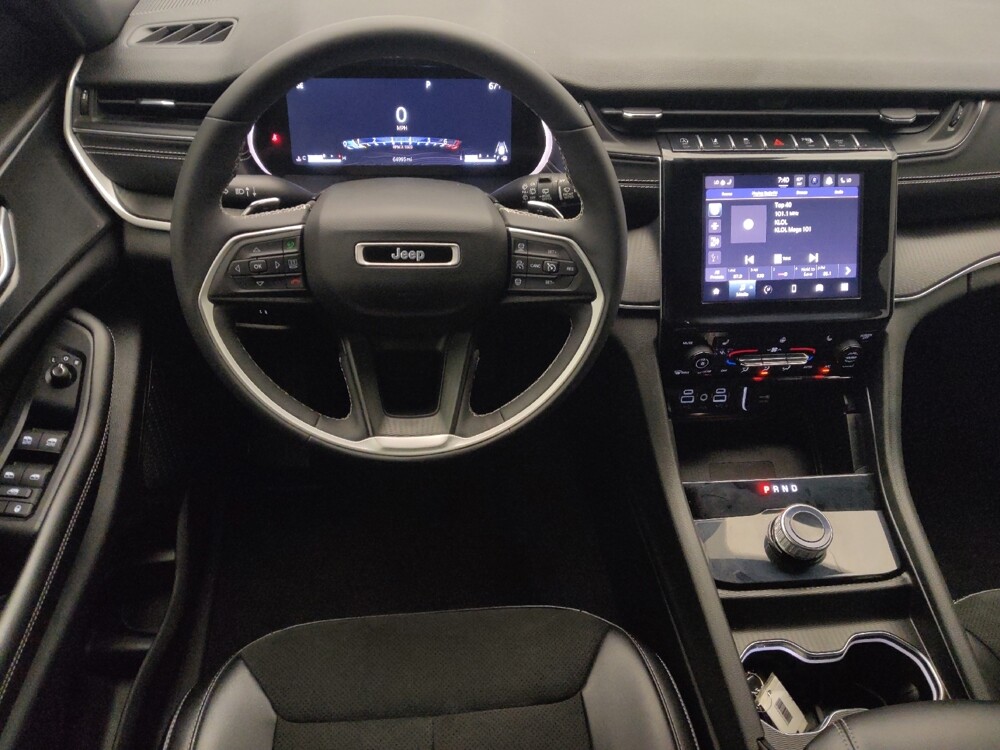 2023 Jeep Grand Cherokee in Houston, TX 77074 - 18125870 22