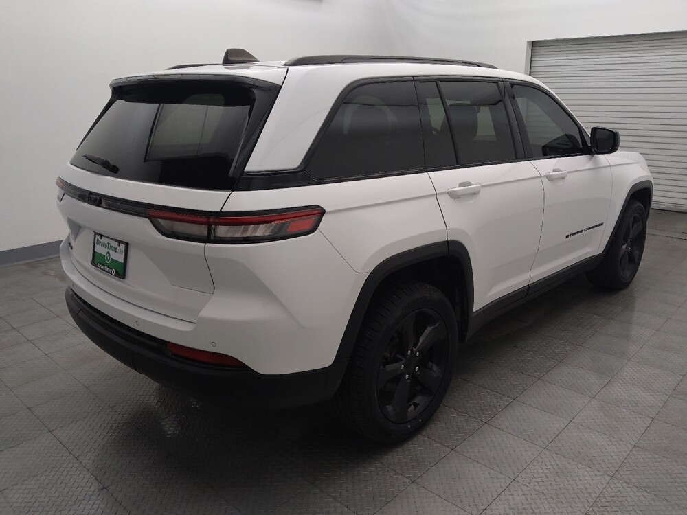 2023 Jeep Grand Cherokee in Houston, TX 77074 - 18125870 9