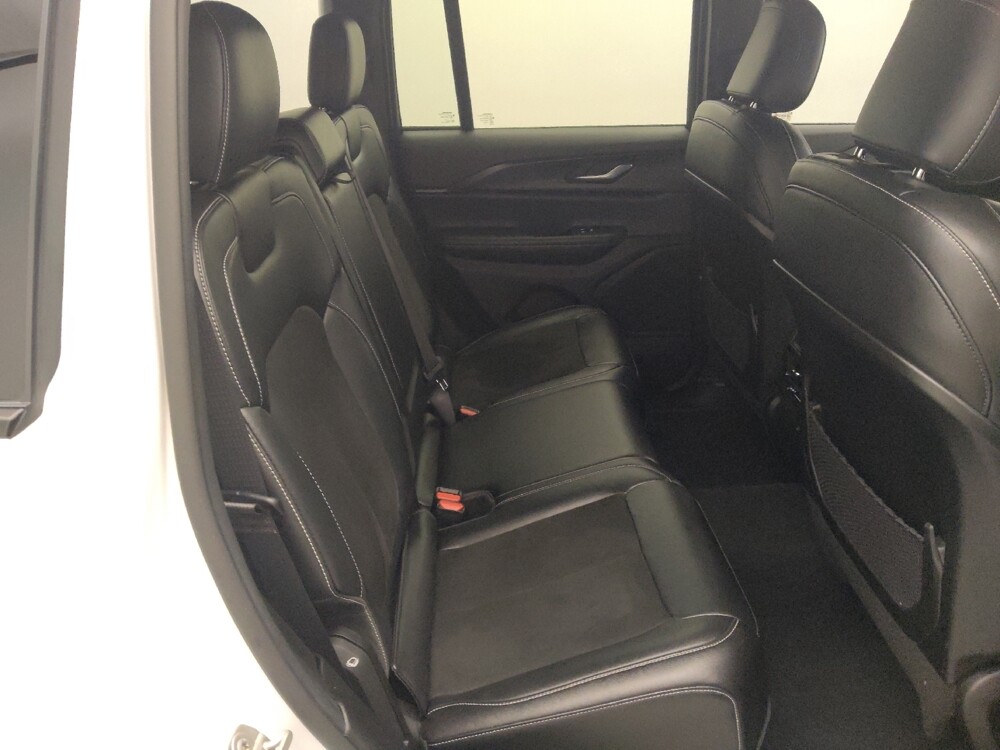 2023 Jeep Grand Cherokee in Houston, TX 77074 - 18125870 19