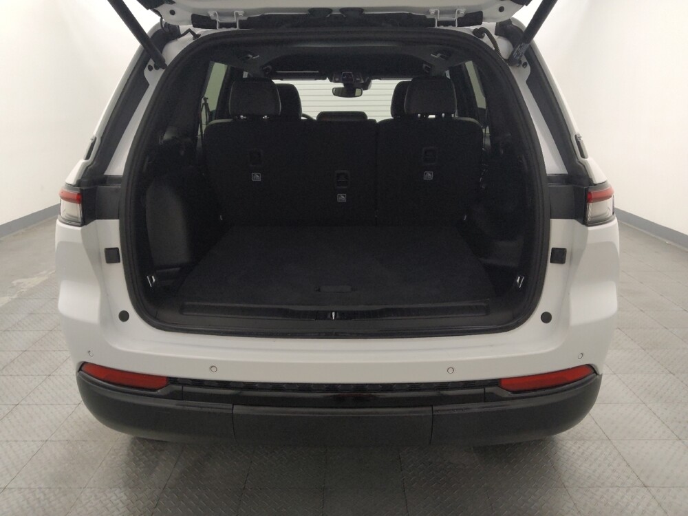 2023 Jeep Grand Cherokee in Houston, TX 77074 - 18125870 29