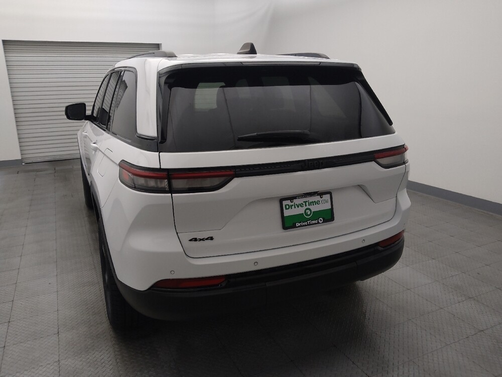 2023 Jeep Grand Cherokee in Houston, TX 77074 - 18125870 6