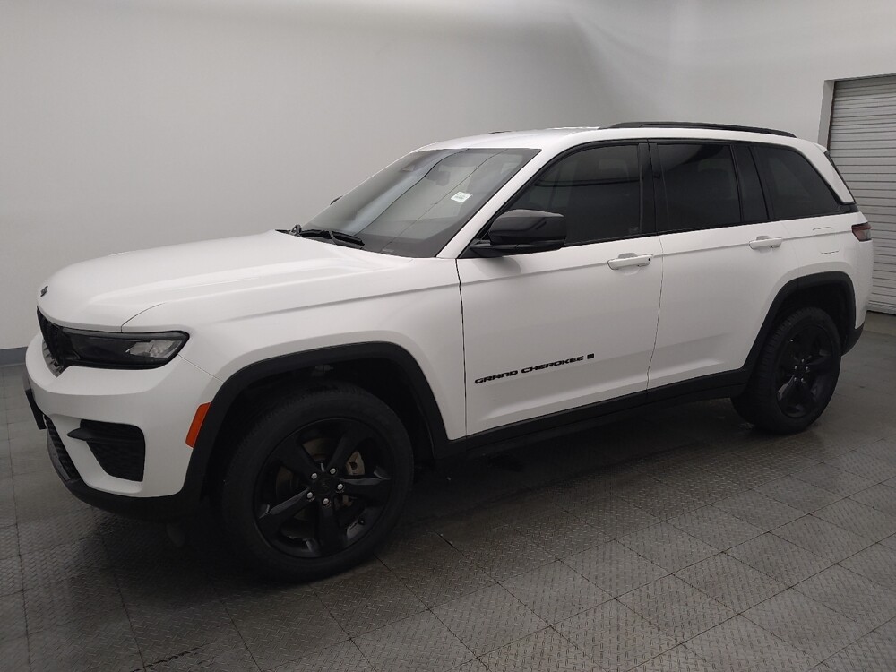 2023 Jeep Grand Cherokee in Houston, TX 77074 - 18125870 2