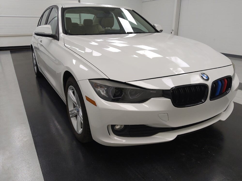 2015 BMW 320i in St. Louis, MO 63136 - 18125875 14