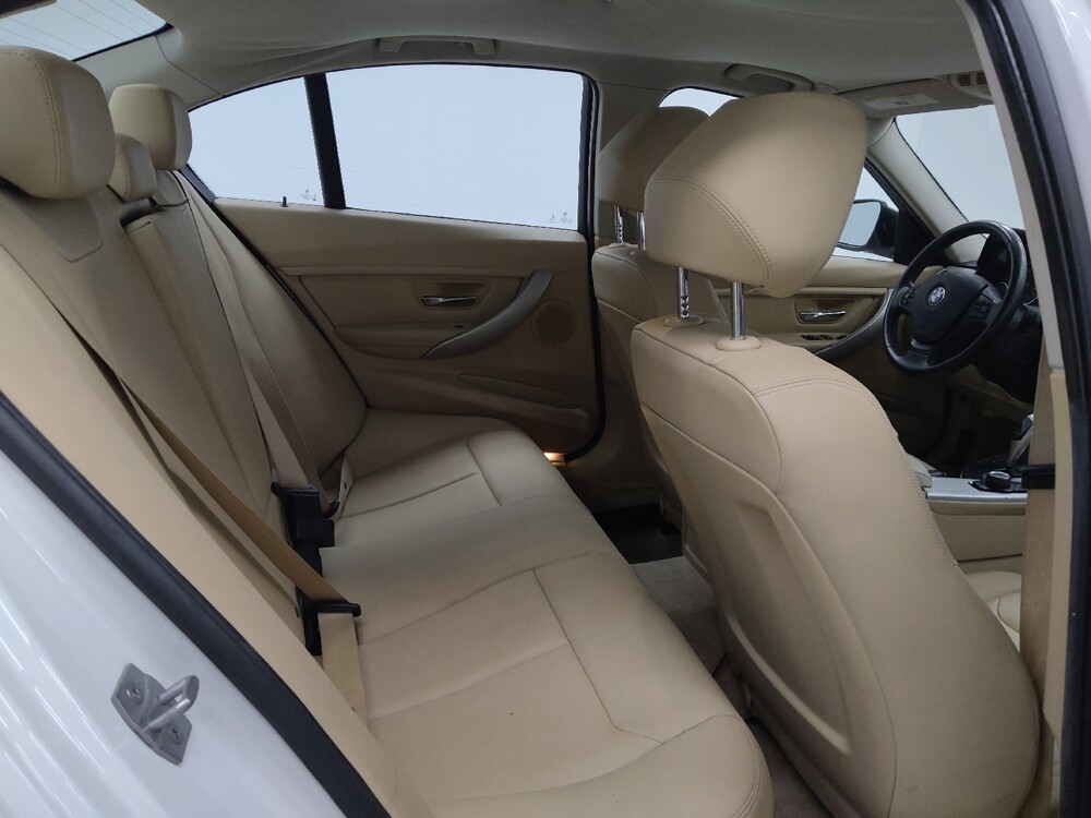 2015 BMW 320i in St. Louis, MO 63136 - 18125875 19