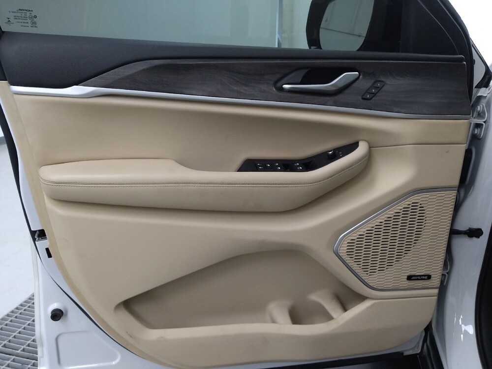 2021 Jeep Grand Cherokee L in St. Louis, MO 63136 - 18125876 27