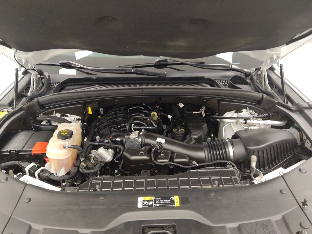 2021 Jeep Grand Cherokee L in St. Louis, MO 63136 - 18125876 30