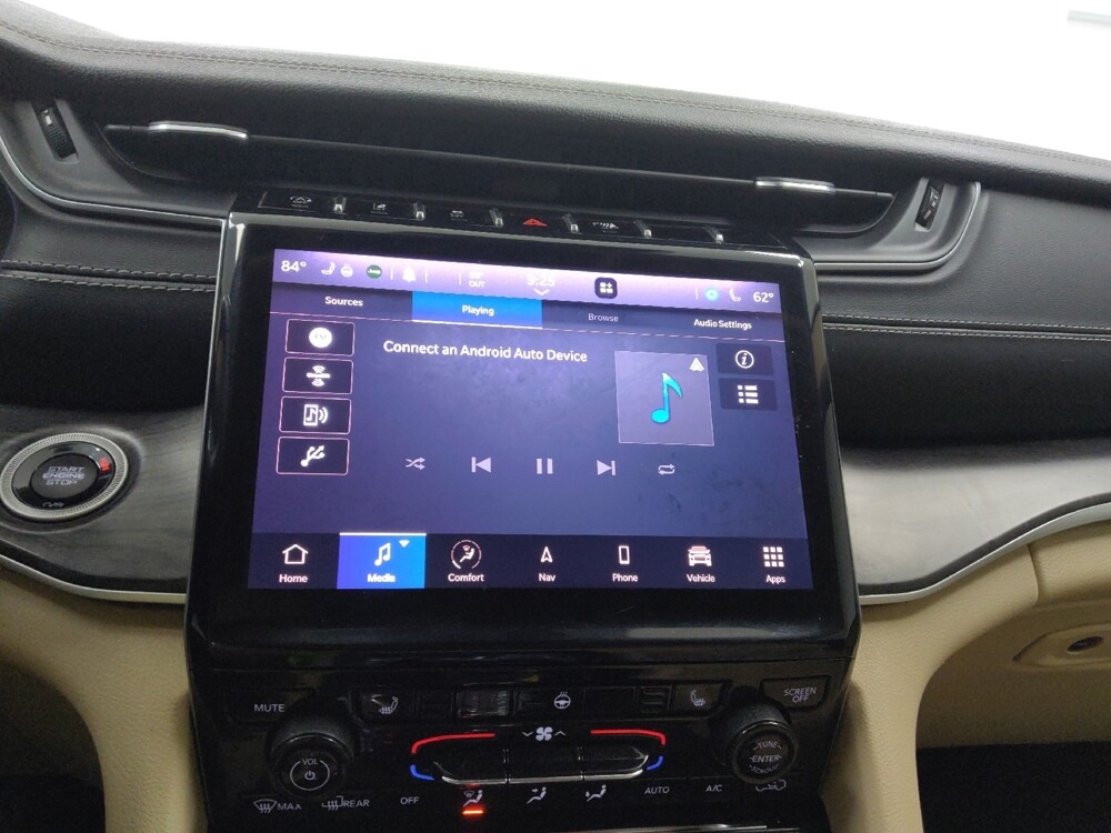 2021 Jeep Grand Cherokee L in St. Louis, MO 63136 - 18125876 25