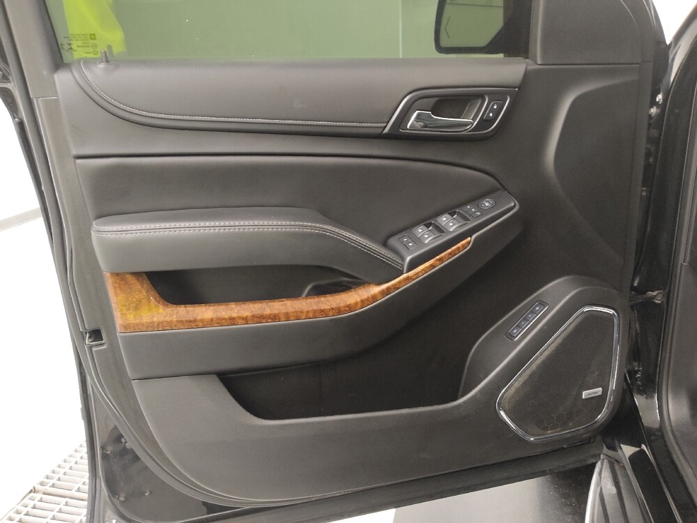 2019 Chevrolet Tahoe in St. Louis, MO 63125 - 18125877 22