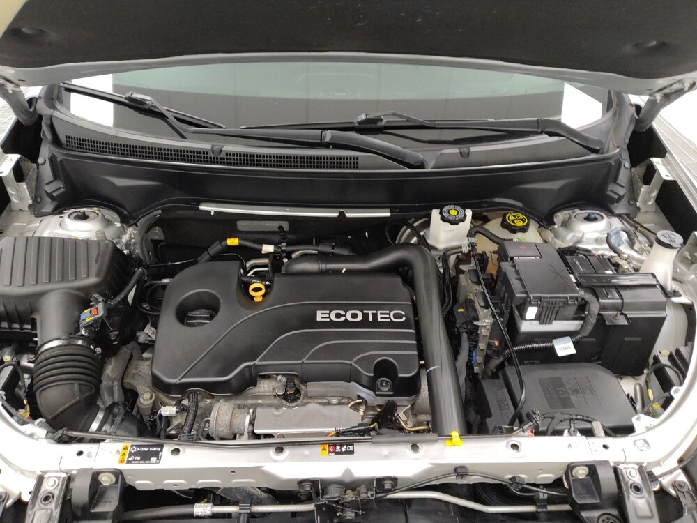 2021 Chevrolet Equinox in St. Louis, MO 63136 - 18125878 30